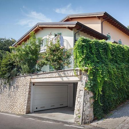 Ferienwohnung Casa Nadia - 3 Minuti Dall'Ospedale Negrar Exterior foto